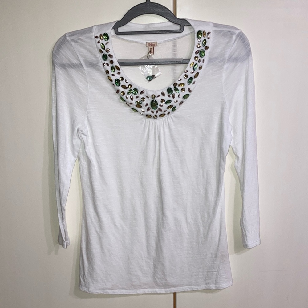 Reba size medium white 3/4 sleeve blouse